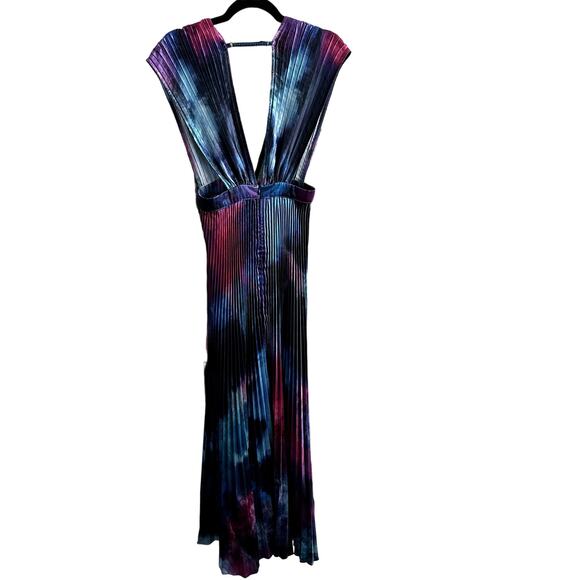 L'IDEE Gala Gown - Picture 3 of 6